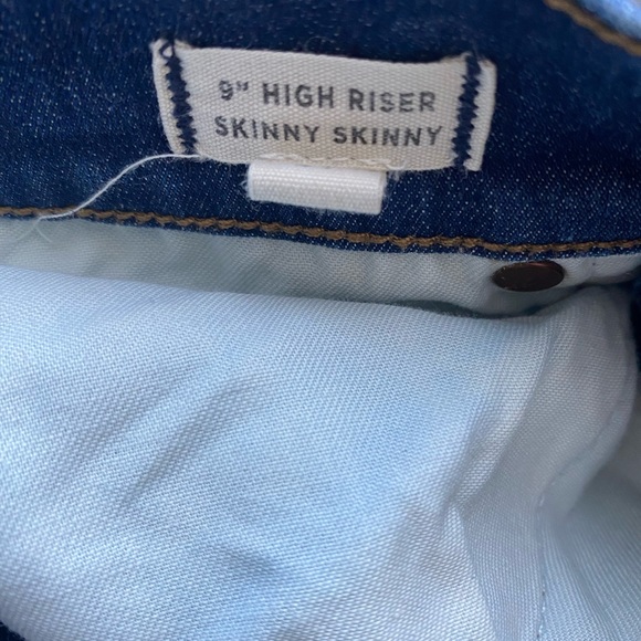 Madewell 9” High Riser Skinny Jeans - Picture 5 of 5